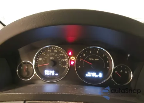 2010 Jeep Grand Cherokee Laredo z USA, uszkodzony, nr VIN 1J4PR4GKXAC140246